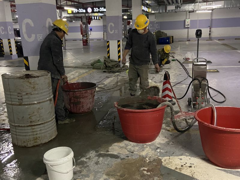 某高层住宅地下室底板返水注浆加固施工
